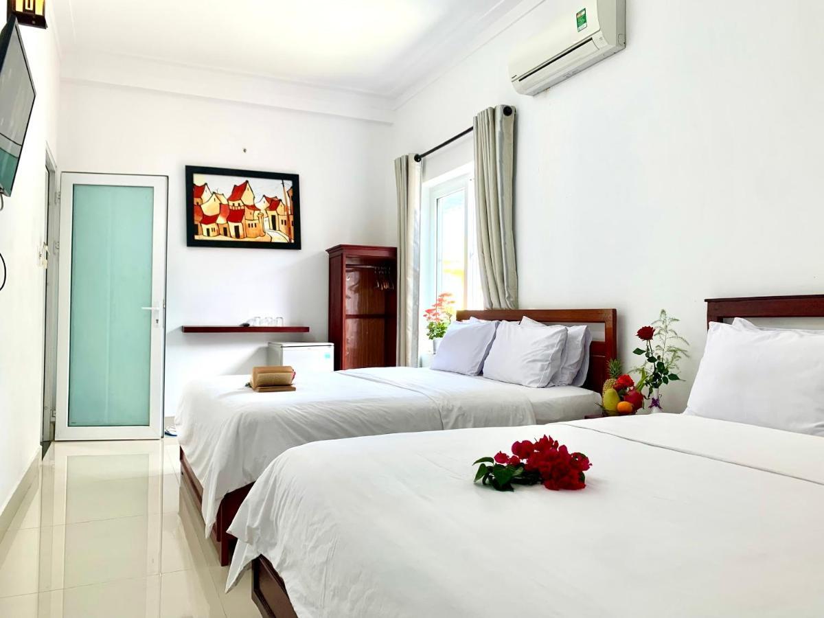 Ngoc Sinh Homestay Hoi An Esterno foto