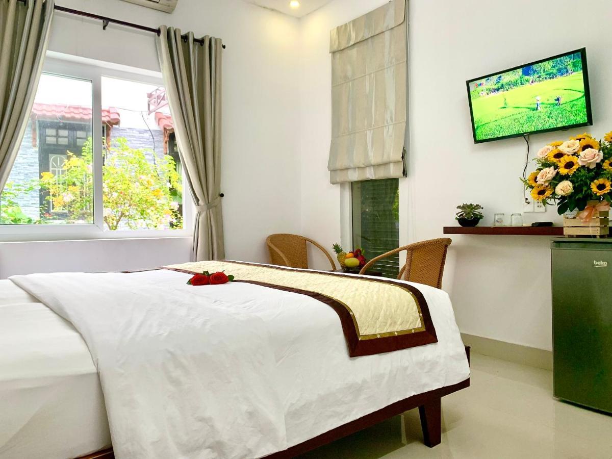 Ngoc Sinh Homestay Hoi An Esterno foto