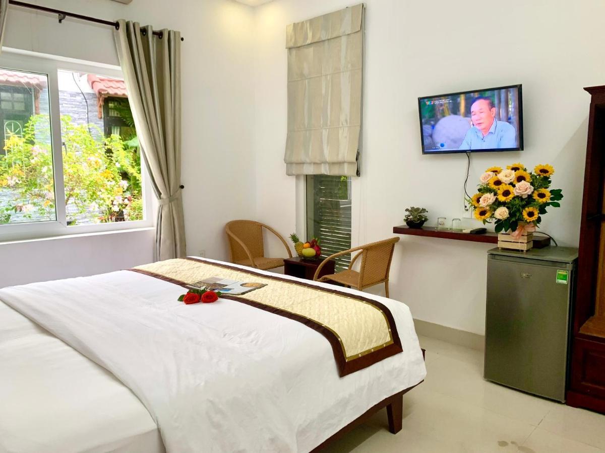 Ngoc Sinh Homestay Hoi An Esterno foto