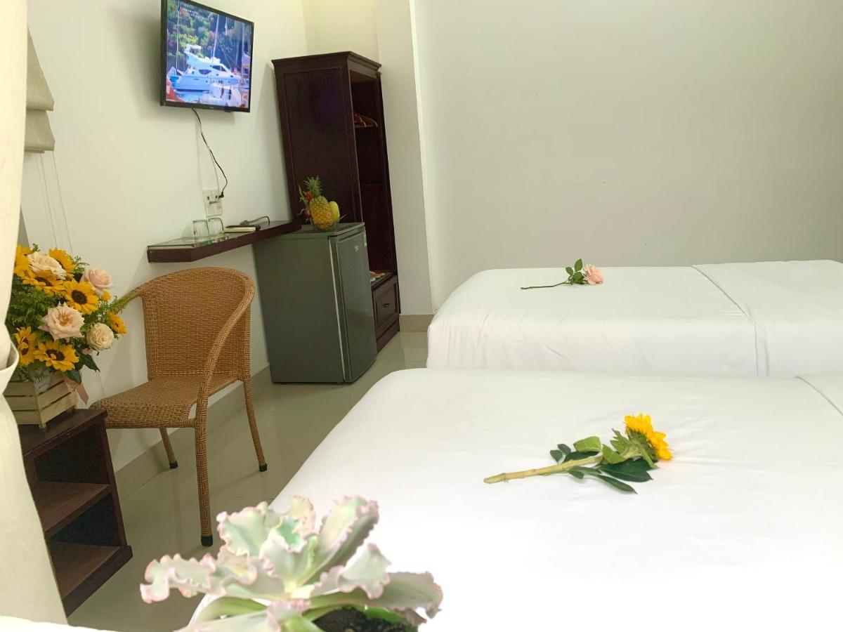 Ngoc Sinh Homestay Hoi An Esterno foto