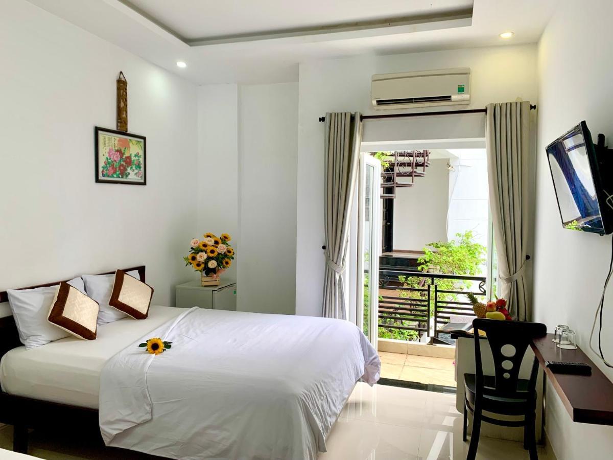 Ngoc Sinh Homestay Hoi An Esterno foto