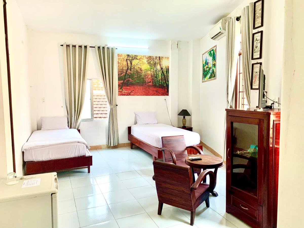 Ngoc Sinh Homestay Hoi An Esterno foto